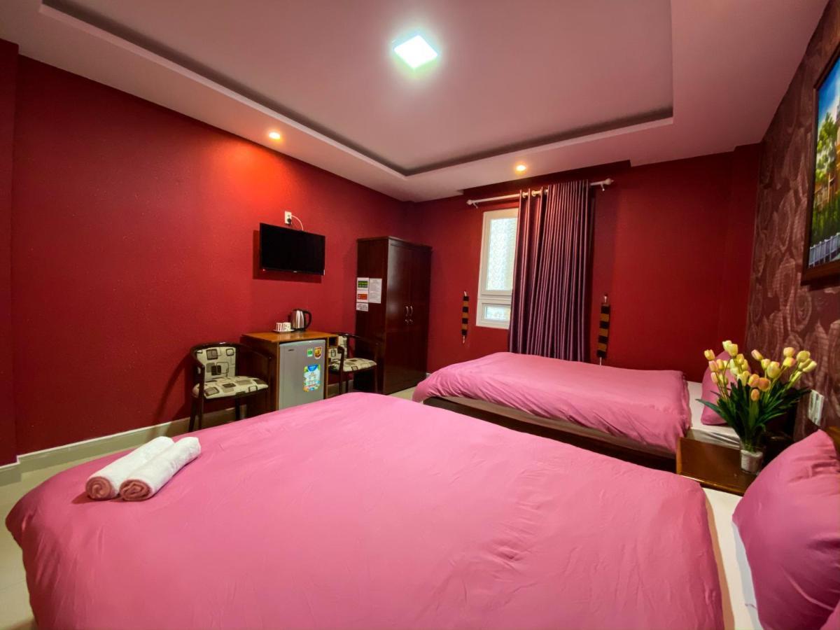 Forelsket Rosa Da Lat Exterior foto