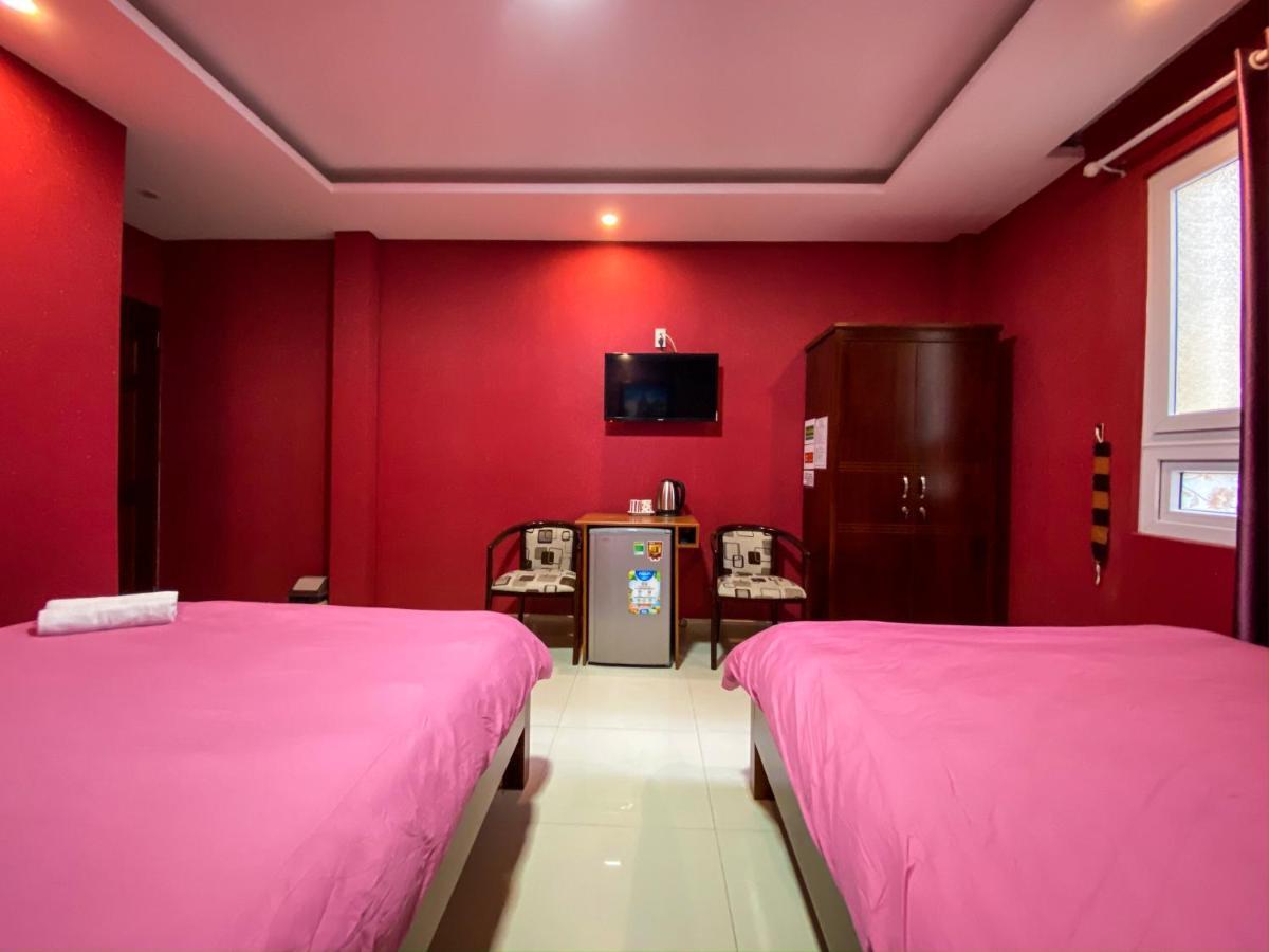 Forelsket Rosa Da Lat Exterior foto